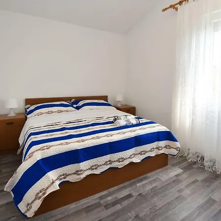 Val Apartmani, Stara Novalja Exterior photo