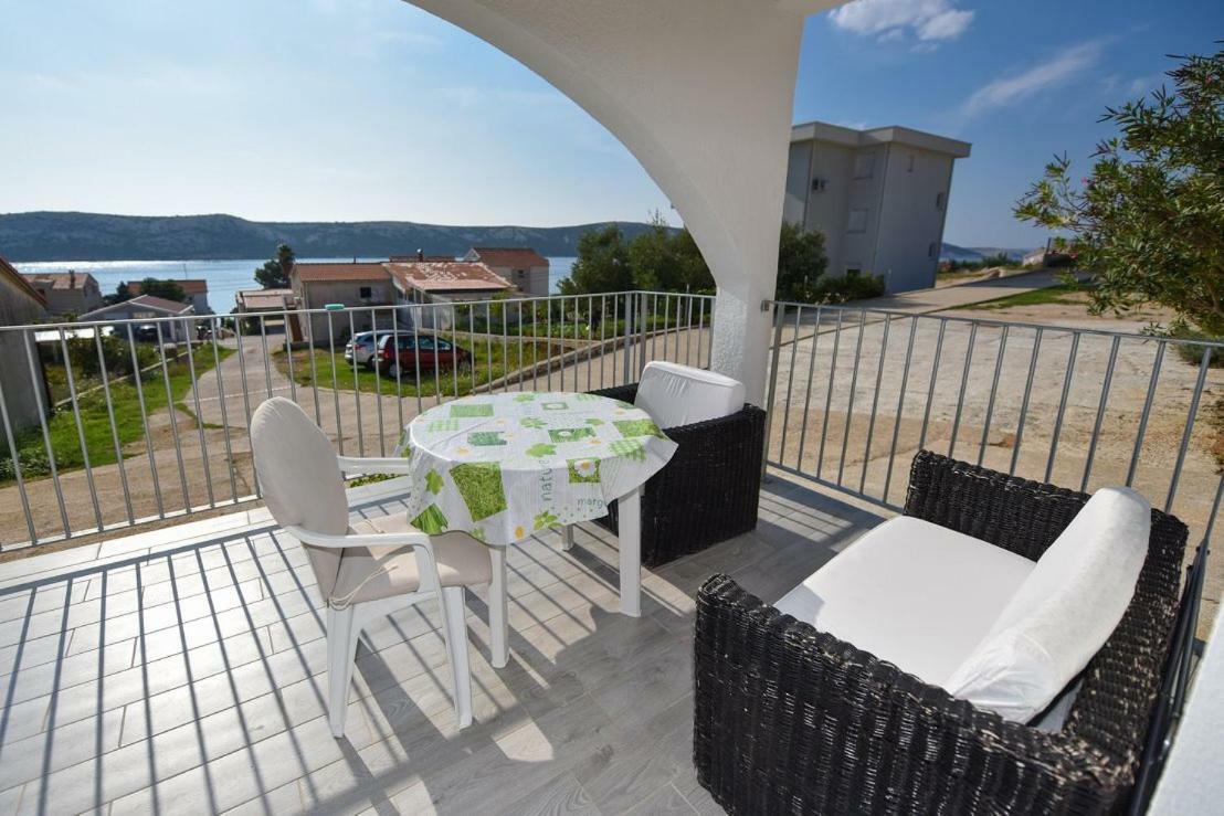 Val Apartmani, Appartement Stara Novalja