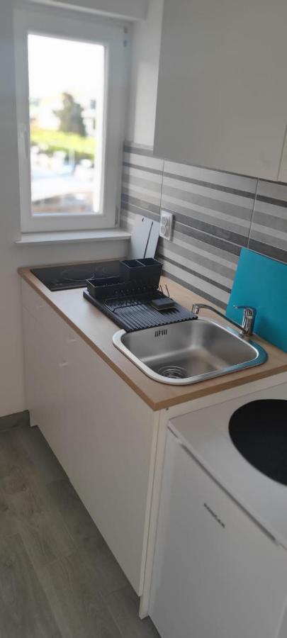 Val Apartmani, * Stara Novalja