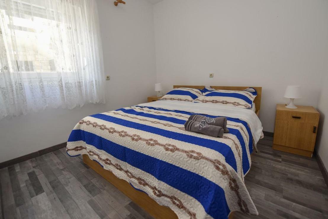 Val Apartmani, Apartmán