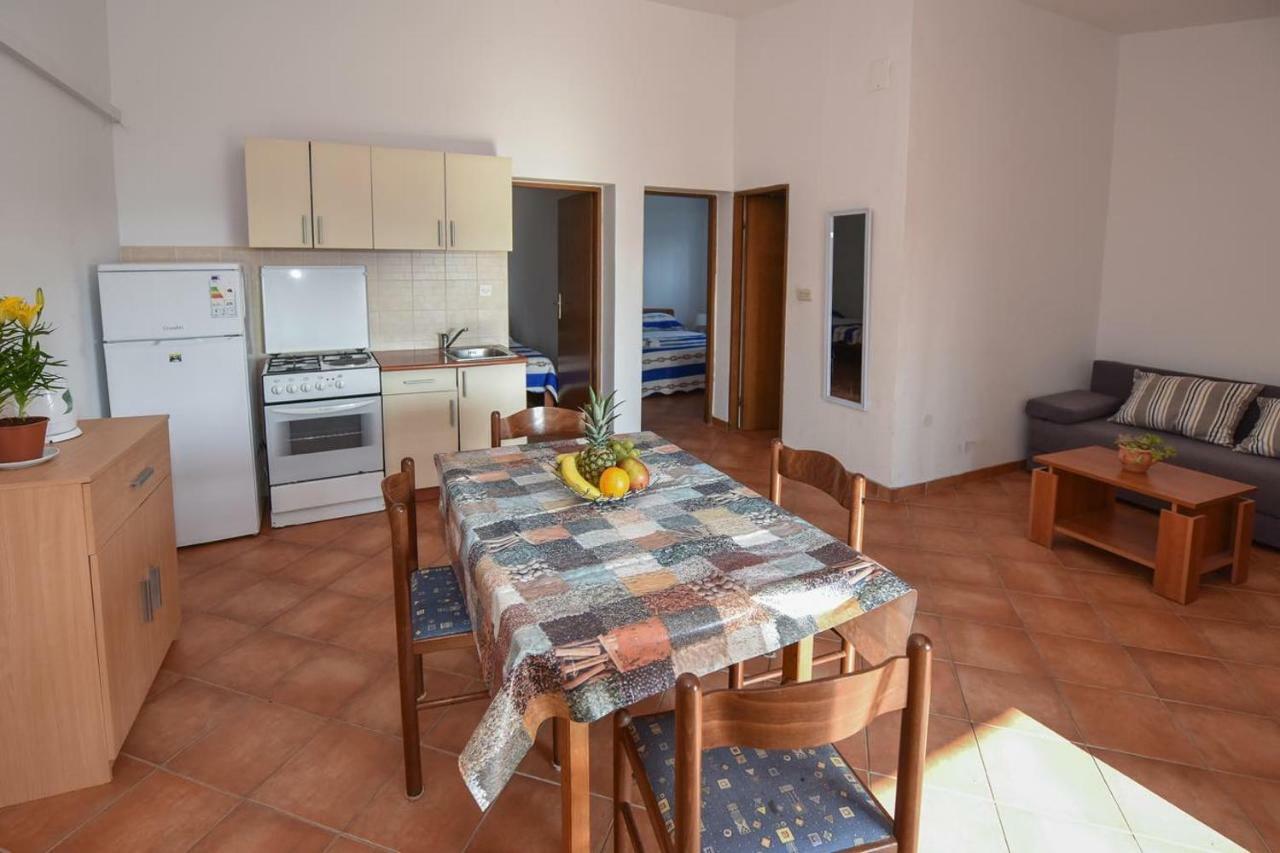 Val Apartmani, Apartmán *