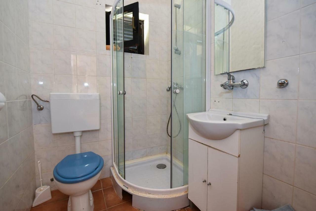 Val Apartmani, Apartmán